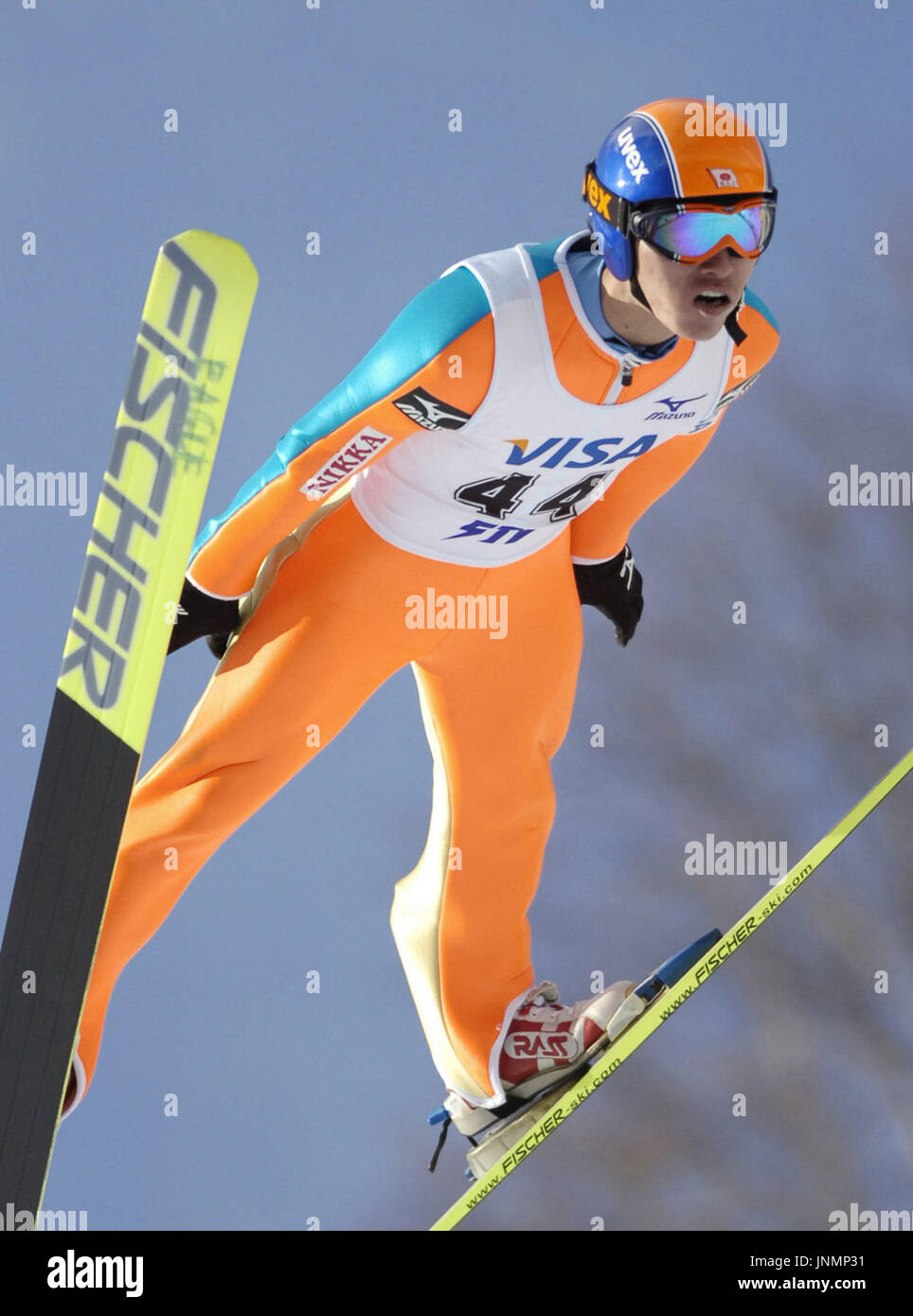 SAPPORO, Japan - Veteran ski jumper Akira Higashi held off two European  rivals to win his first STV Cup title in 14 years on Jan 14. Higashi earned  a total of 253.8