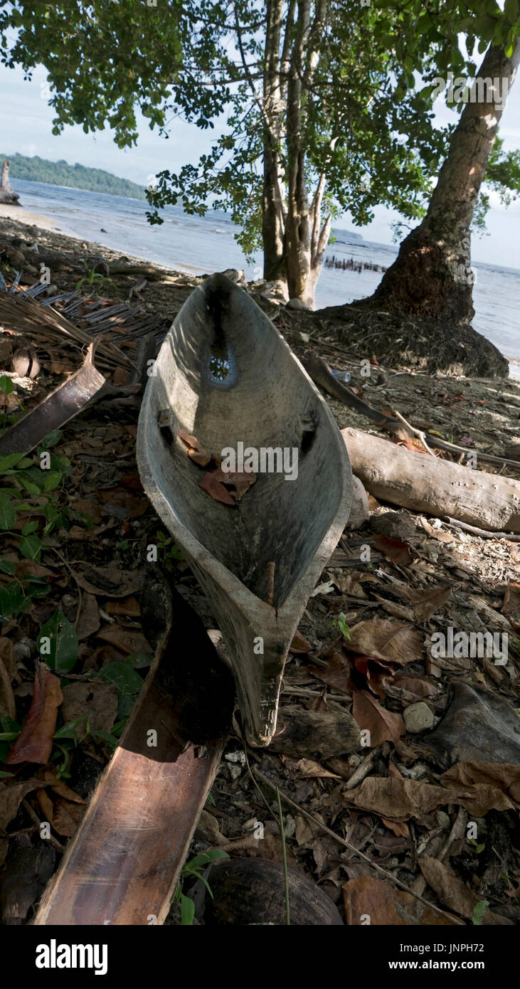 Dugout Canoe in Marovo Lagoon, World Heritage Site in Solomon Islands Stock Photo