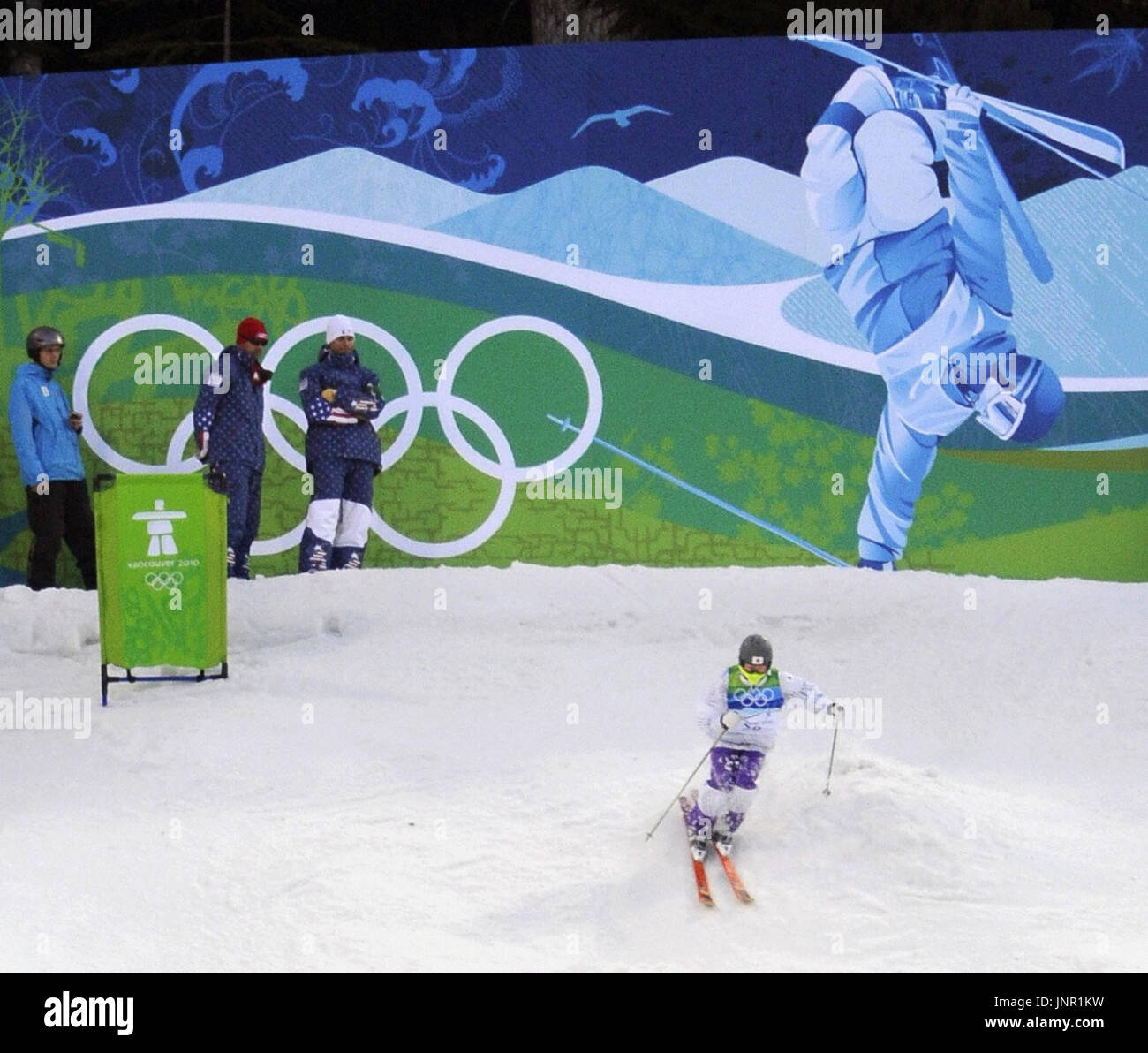 CYPRESS MOUNTAIN, Canada - Japanese mogul skier Tae Satoya (below ...