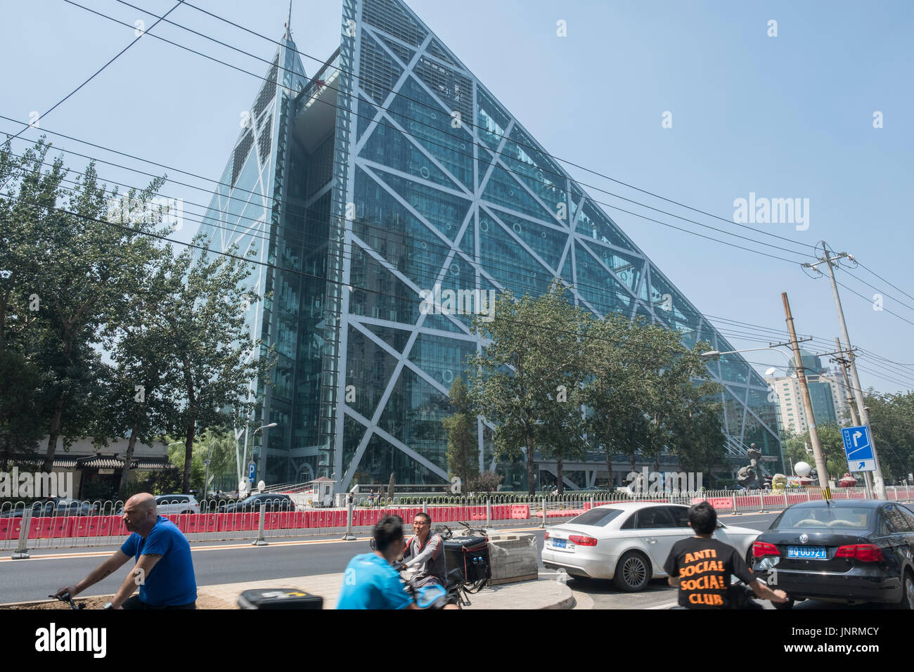 Parkview Green FangCaoDi shopping center in Beijing, China. 30-Jul-2017 Stock Photo