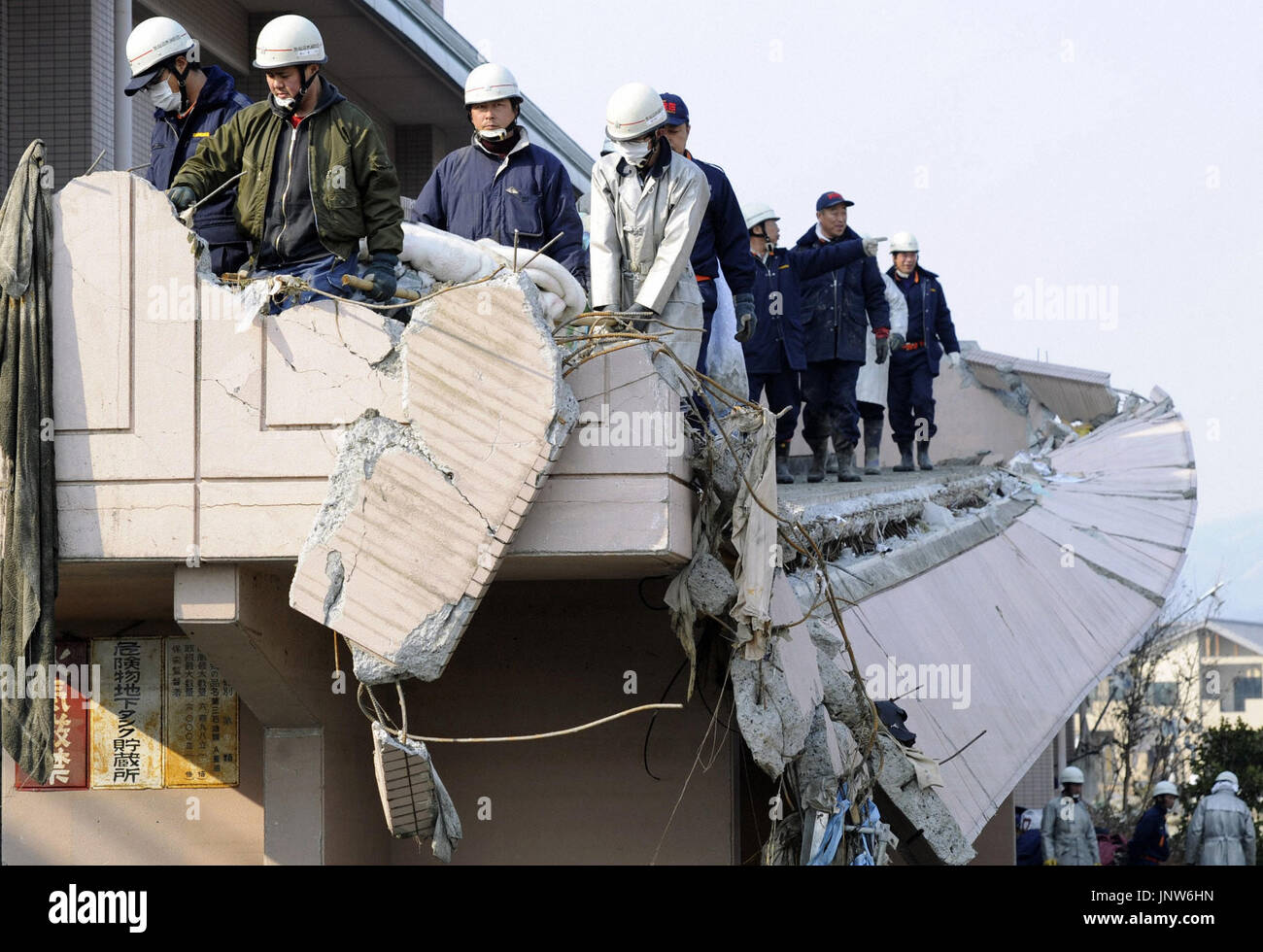 Tsunami japan kesennuma