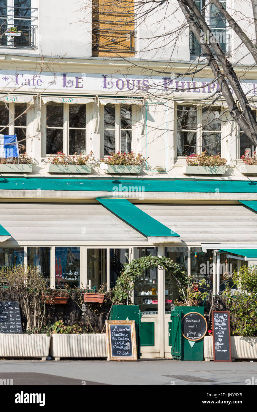 Paris, France - February 29, 2016: Cafe Louis Philippe on the Quai de l'Hotel de Ville, Paris. Stock Photo