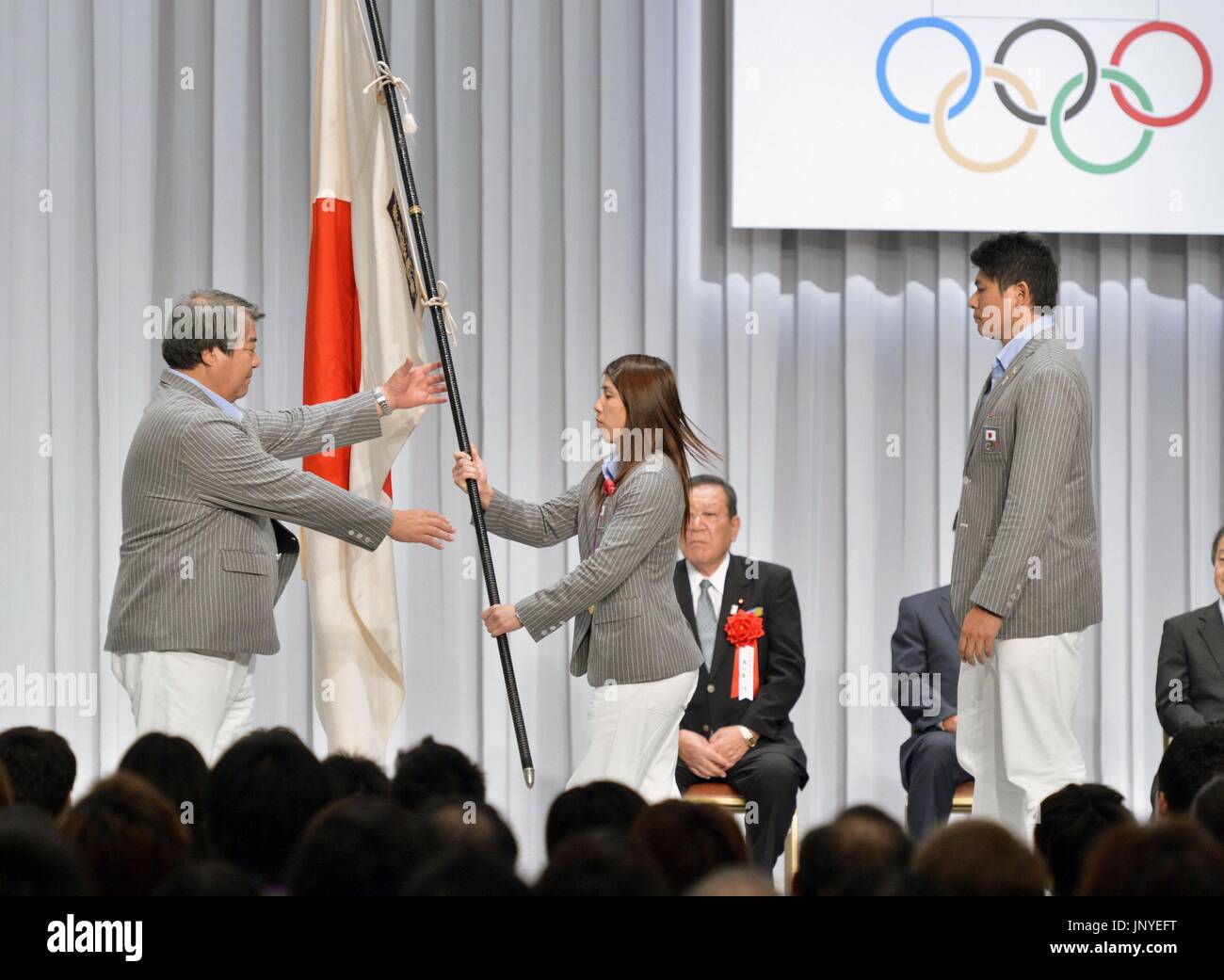 TOKYO, Japan Saori Yoshida (C), who won her third consecutive Olympic