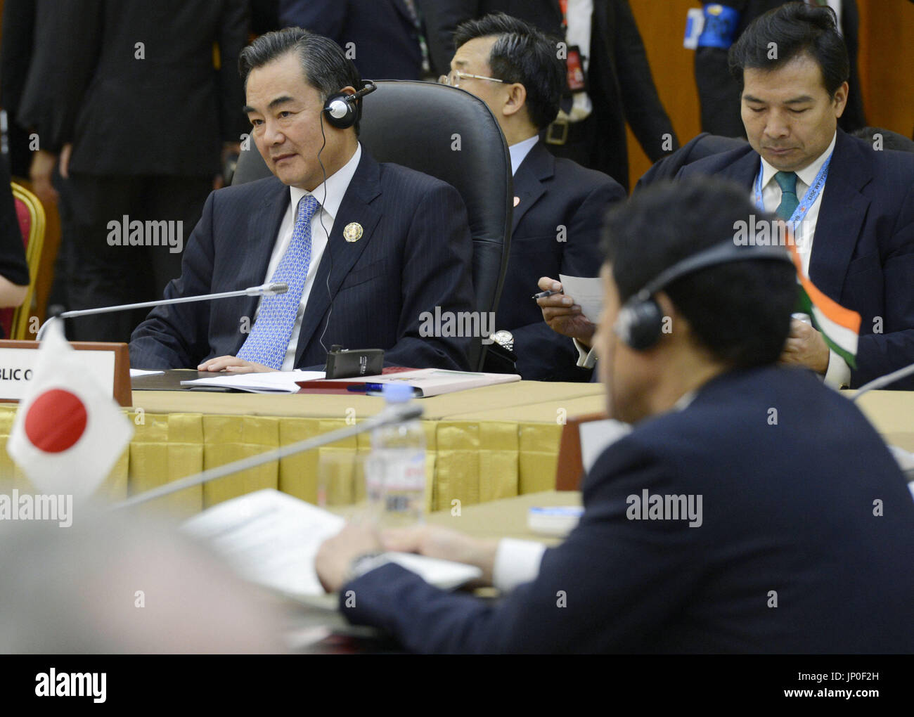 BANDAR SERI BEGAWAN, Brunei Chinese Foreign Minister Wang Yi (L