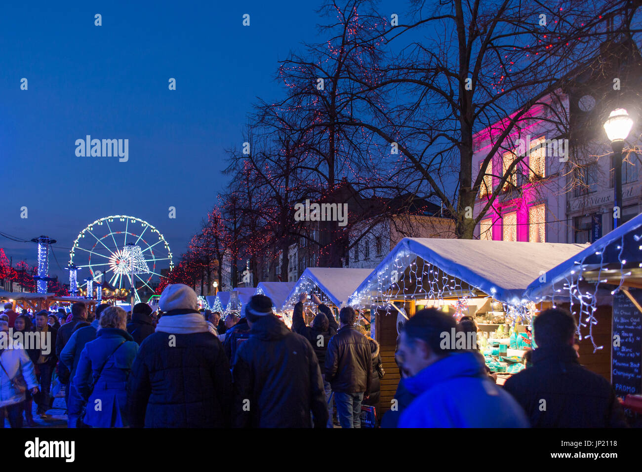 Sainte Catherine Brussels Night High Resolution Stock Photography And Images Alamy