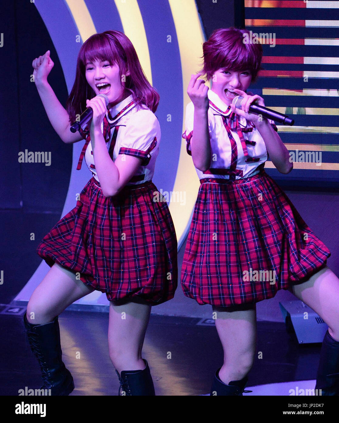 SHANGHAI, China - Mariya Suzuki (L) and Sae Miyazawa, Japanese
