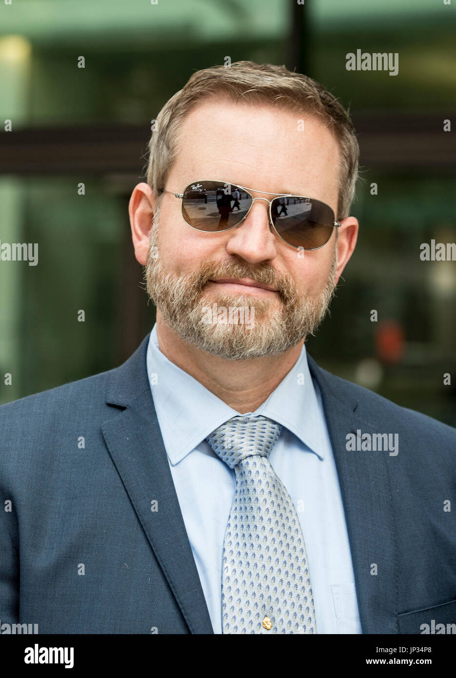 Alleged paedophile Roger Giese leaves Westminster Magistrates Court in  London, where he attended his extradition hearing Stock Photo - Alamy