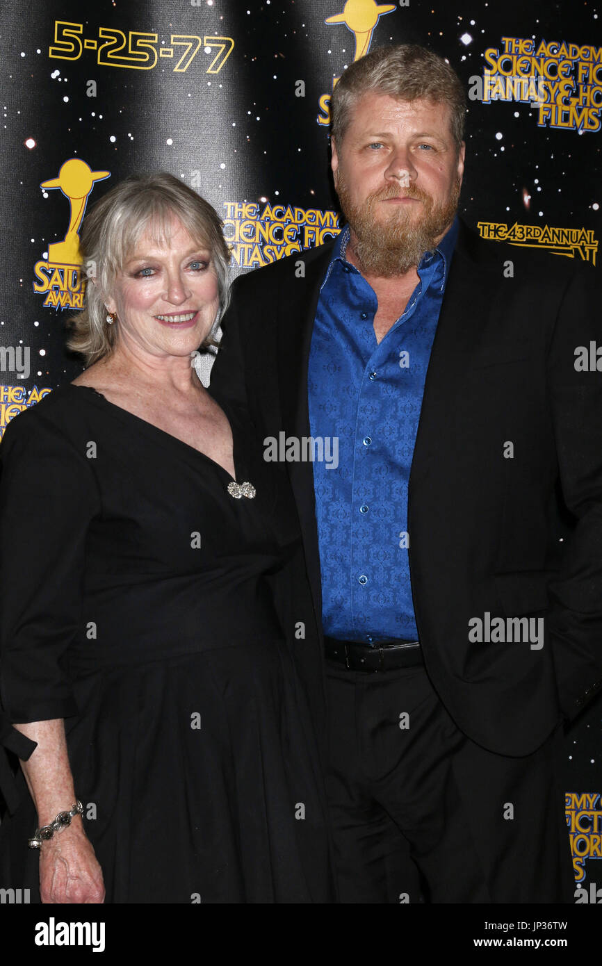 Veronica cartwright michael cudlitz hi-res stock photography and images