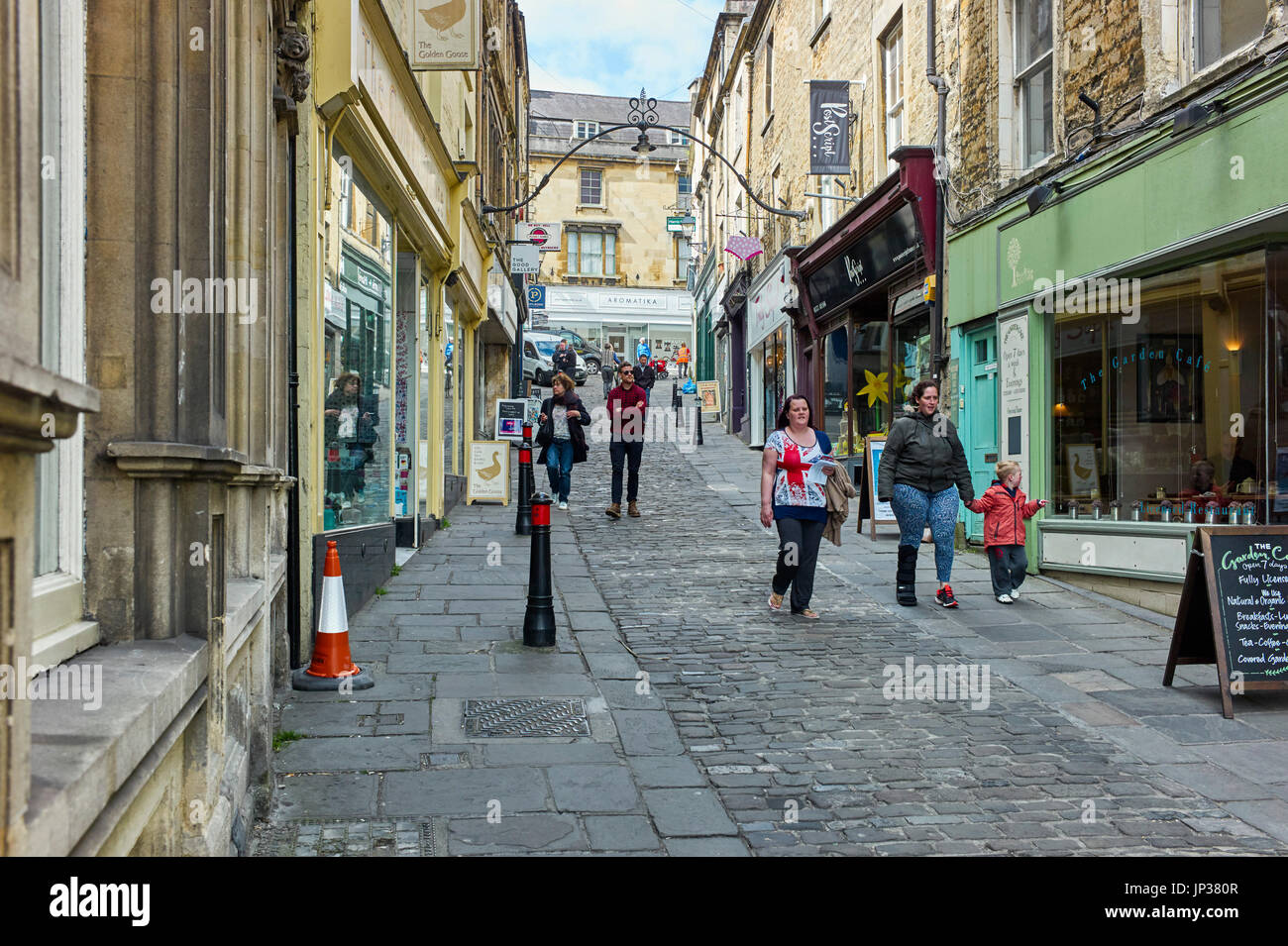 Cobbled street Frome, Somerset with shoppers and tourists Stock -