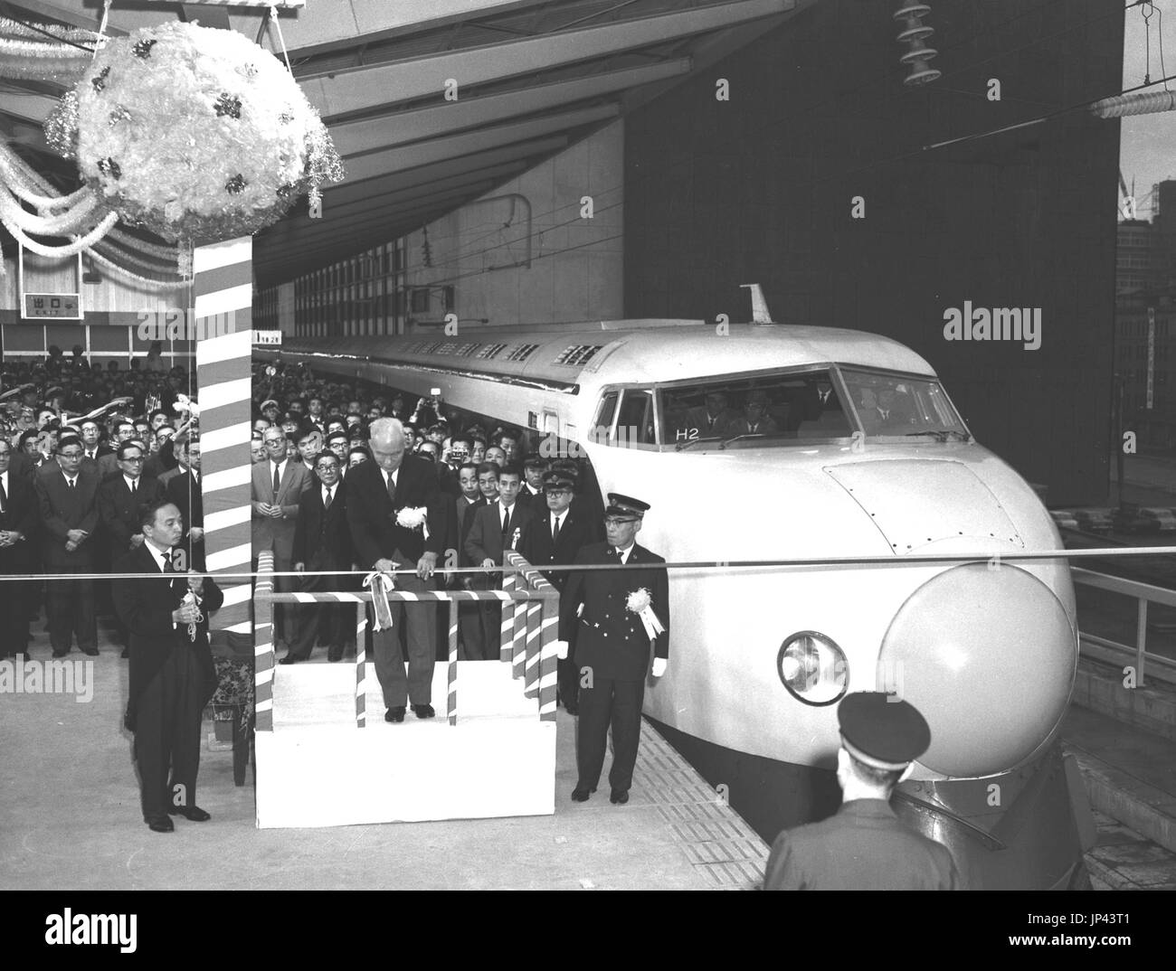 ベルニナ線100周年イベント貨車　BEMO 3280 124 ベルニナ線100周年イベント貨車 BEMO 3280 124 - メルカリ