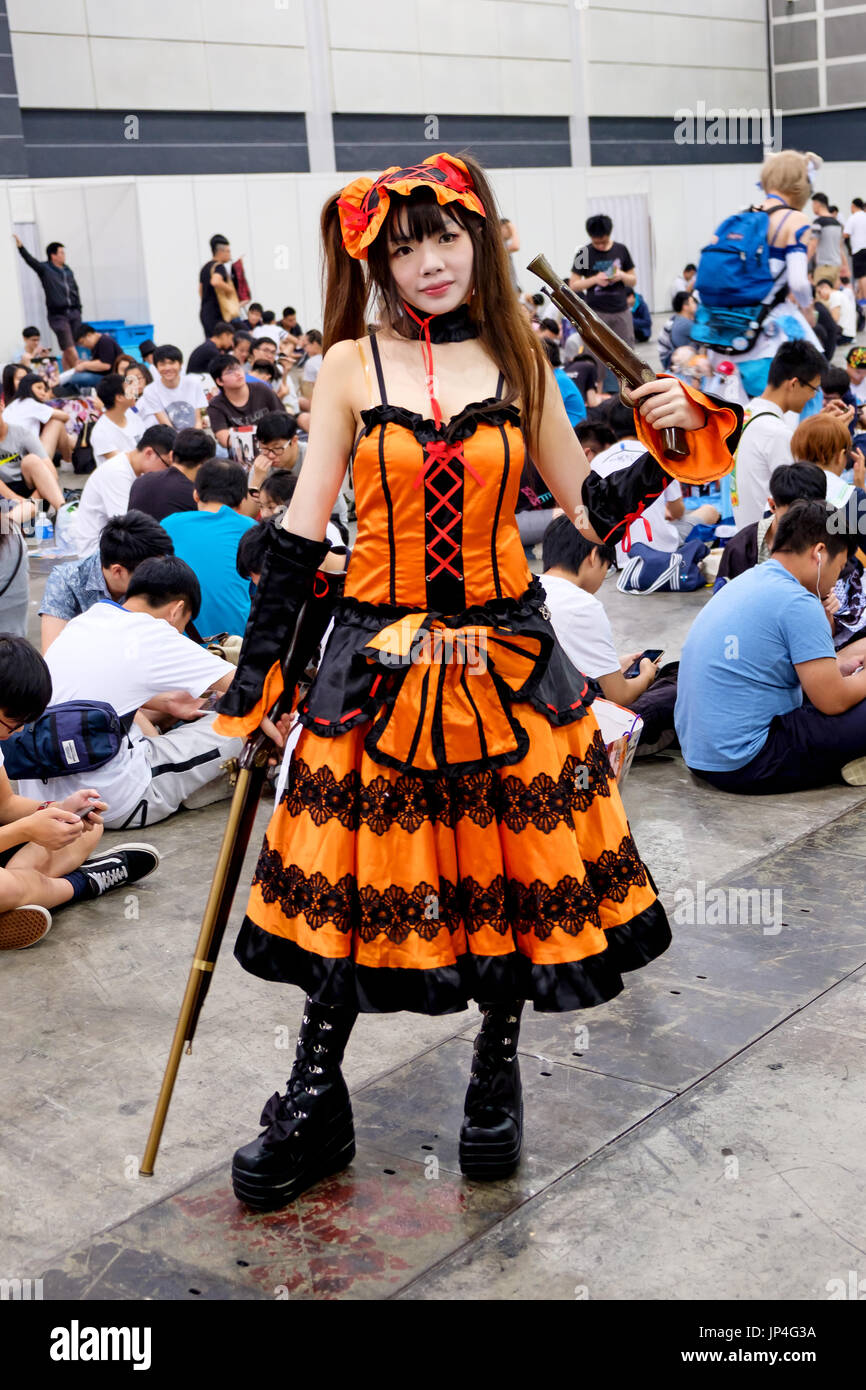 LONDON, UK OCTOBER 26: Anime Cosplayers In The Comicon At The Excel  Centre's MCM October 26, 2013 In London Stock Photo Alamy |  clinicadamama.com.br