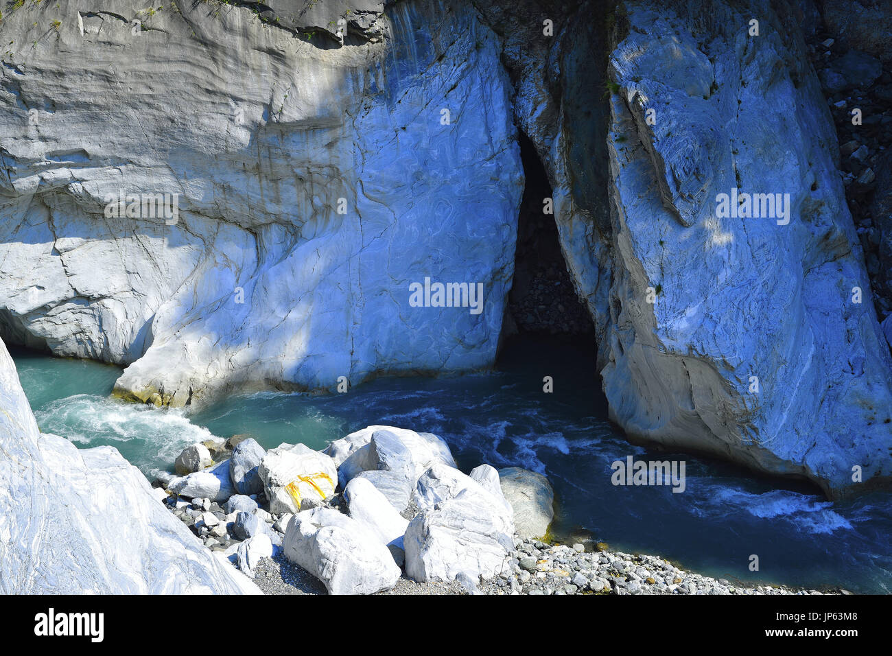 Famous gorge in taroko national hi-res stock photography and images - Alamy