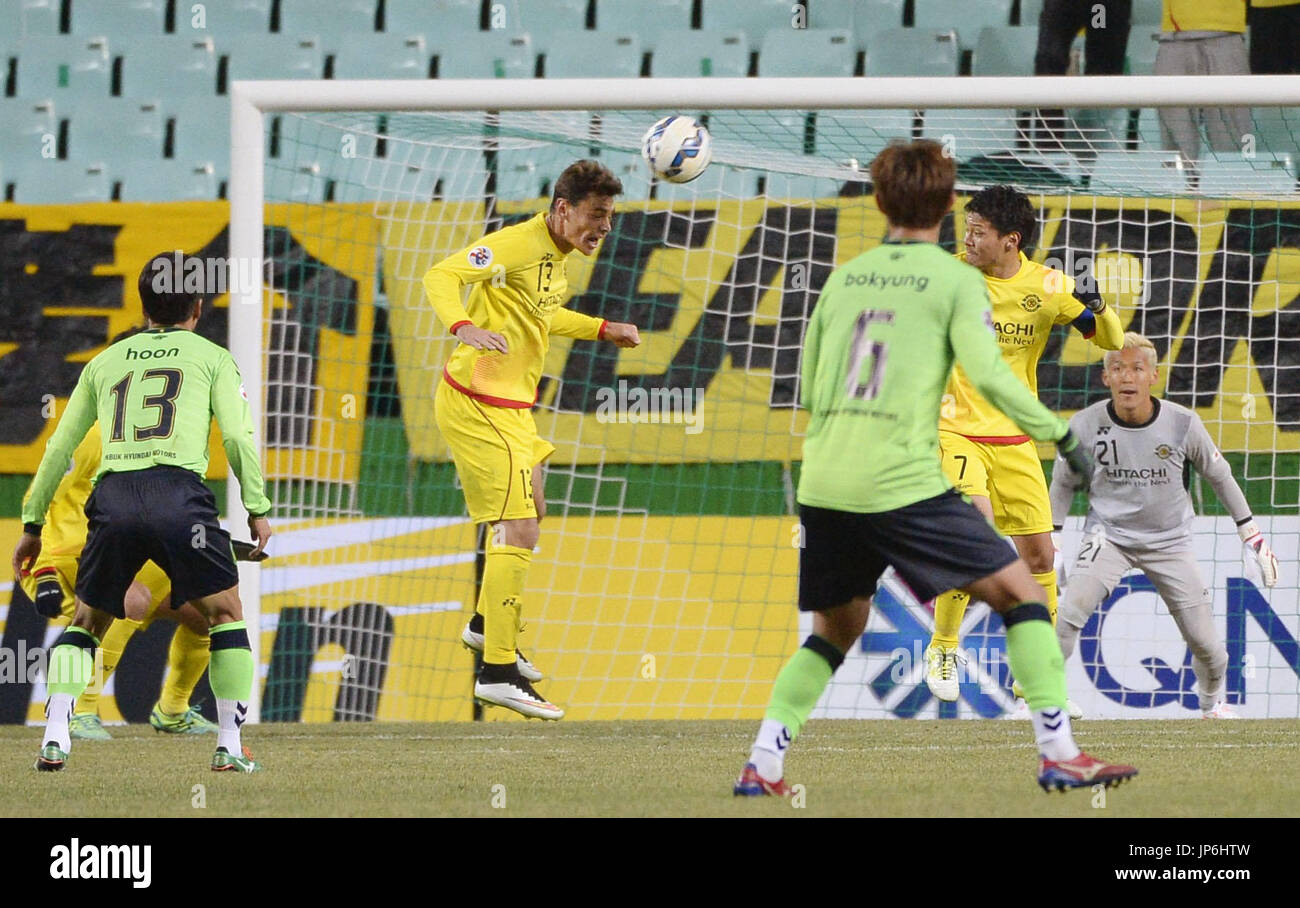 Brazilian midfielder Carlos Eduardo Bendini Giusti of Japanese club