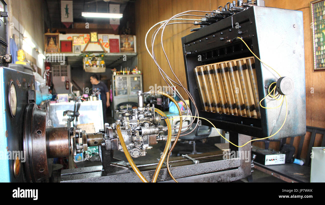 machine test for injection pump Stock Photo Alamy