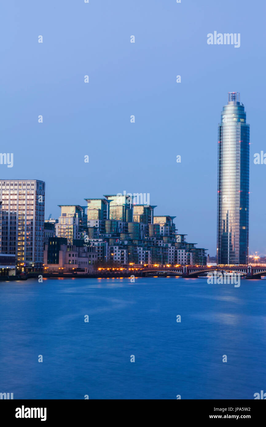 England, London, Vauxhall, Saint George Wharf and Vauxhall Tower at Dawn Stock Photo