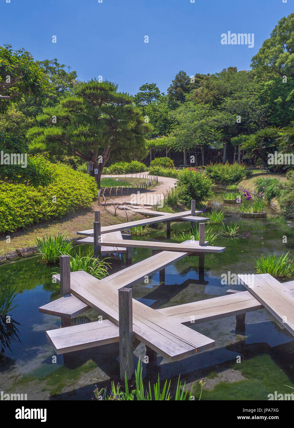 Garden bridge hi-res stock photography and images - Alamy