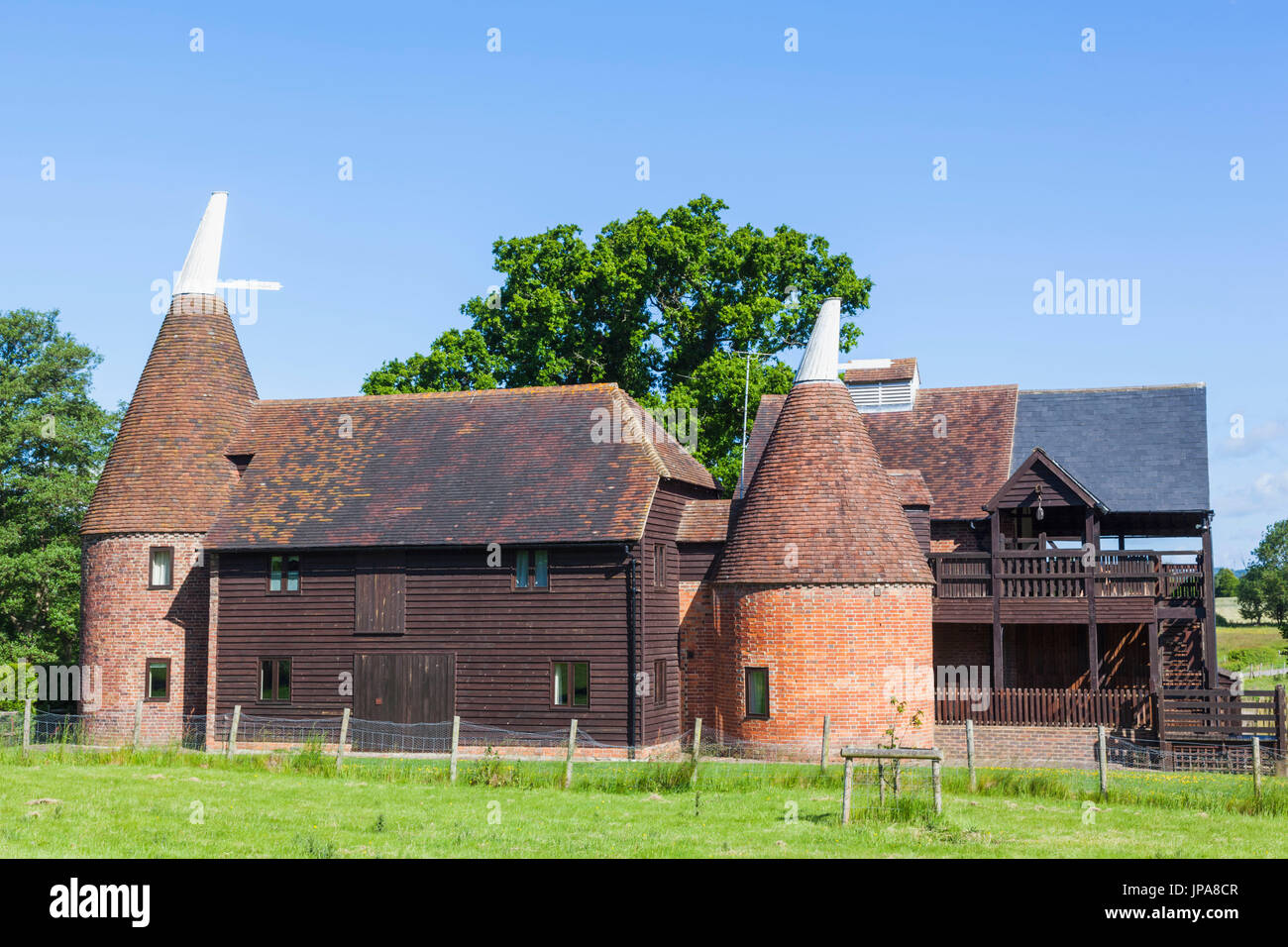 England, Kent, Converted Oast Houses near Tunbridge Wells Stock Photo