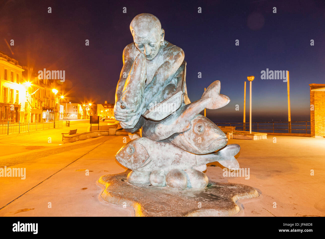 England, Kent, Deal, Deal Pier, Statue titled 'Embracing the Sea' by Jon Buck Stock Photo