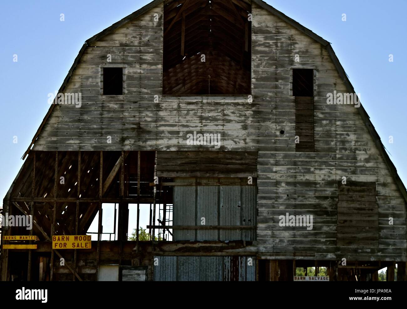 In The Back Roads Of Washington State You Will Find Barns In