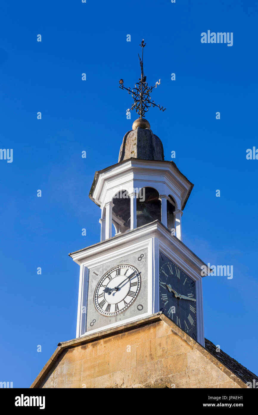 England, Gloucestershire, Cotswolds, Chipping Campden, The Old Town Hall Clock Tower Stock Photo