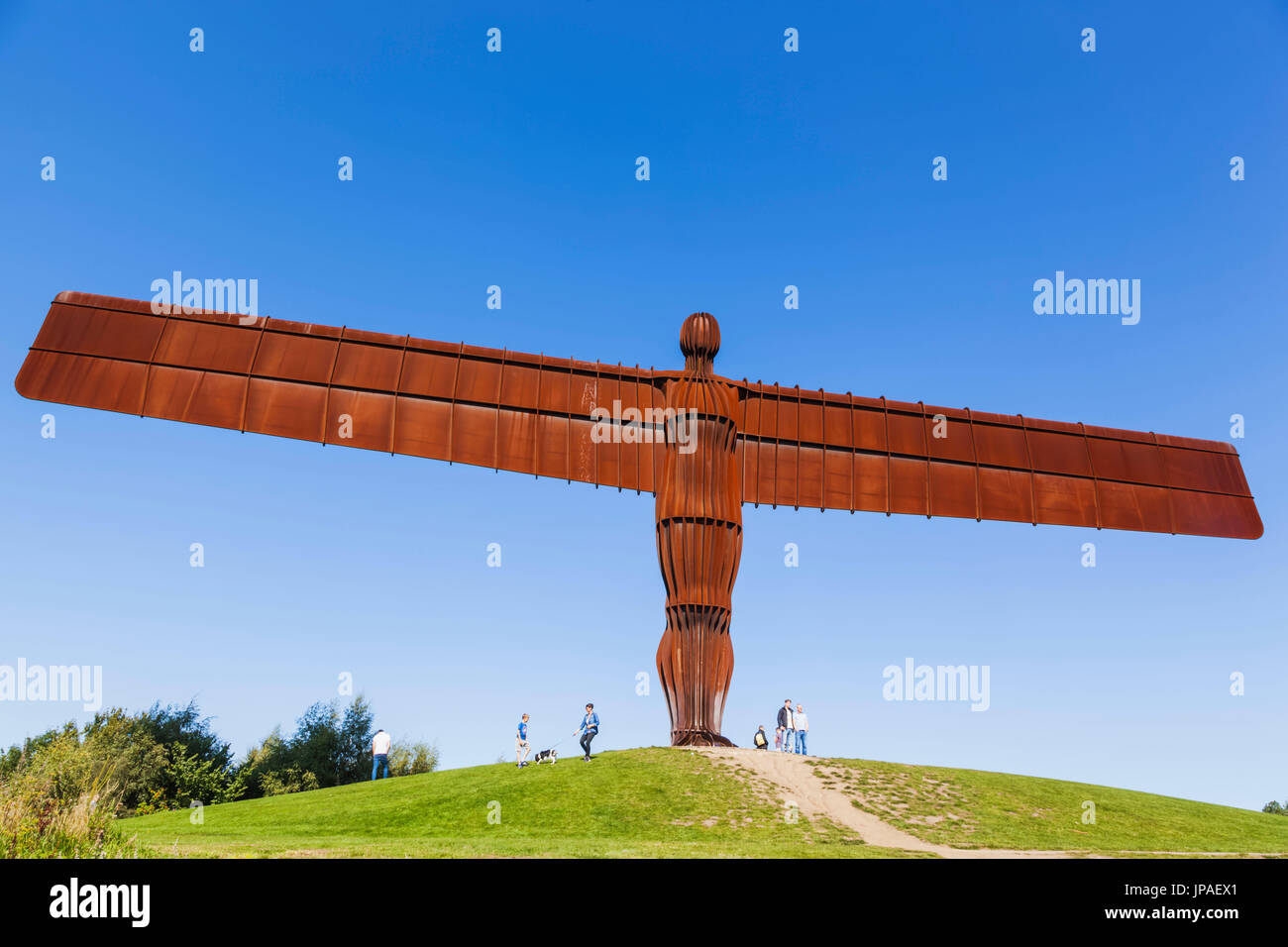 England, Tyne and Wear, Gateshead, Angel of the North Sculpture by Sir Antony Gormley Stock Photo