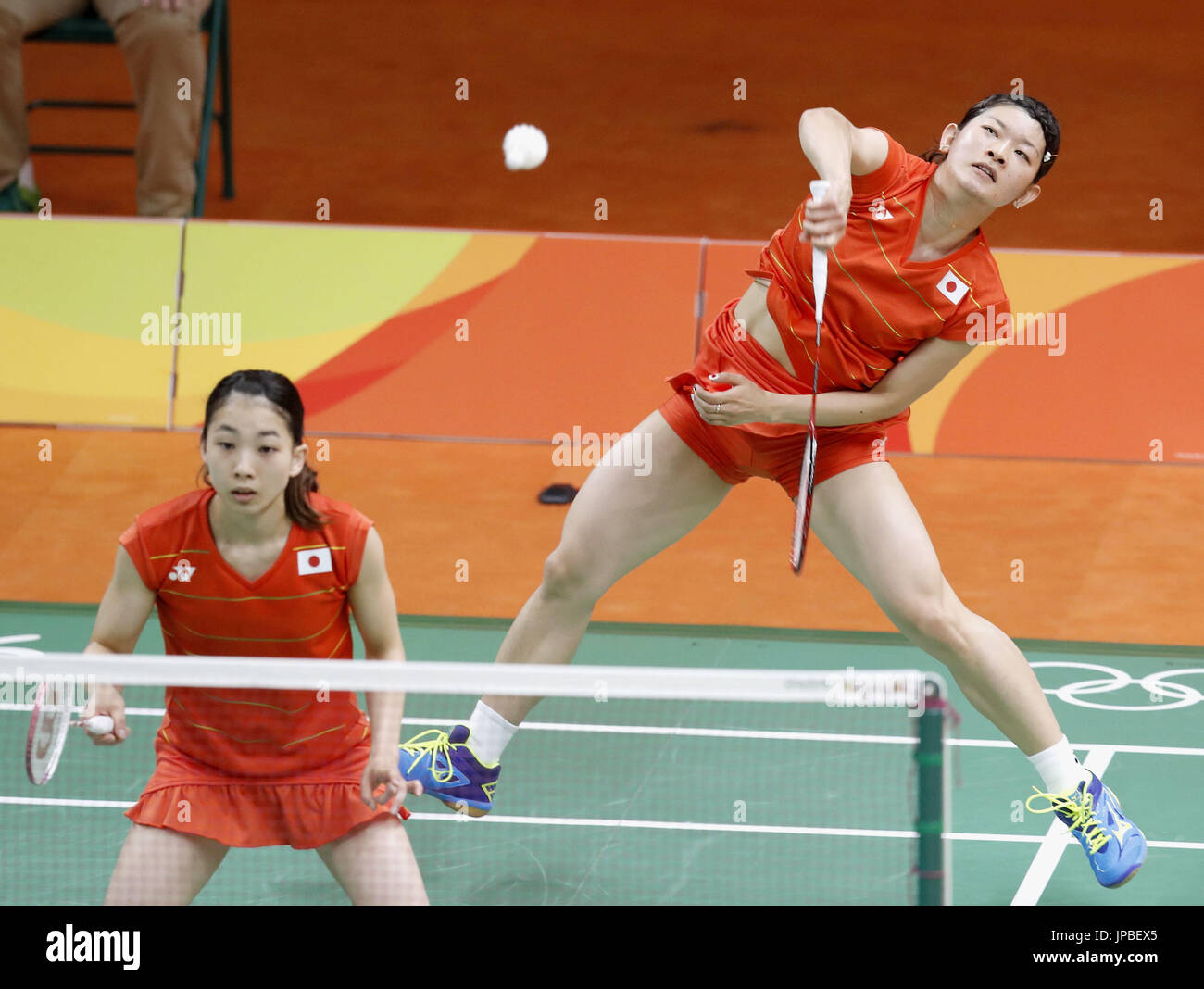 Japan's Ayaka Takahashi (R) and Misaki Matsutomo play against Jwala