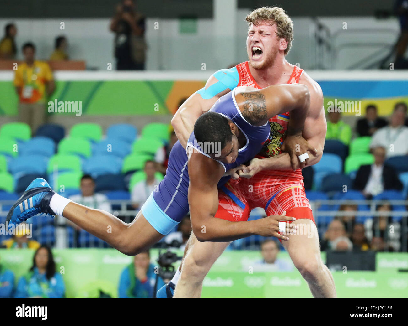 Armenian Wrestler Artur Aleksanyan R And Yasmany Daniel Lugo Cabrera armenian-wrestler-artur-aleksanyan-r-and-yasmany-daniel-lugo-cabrera