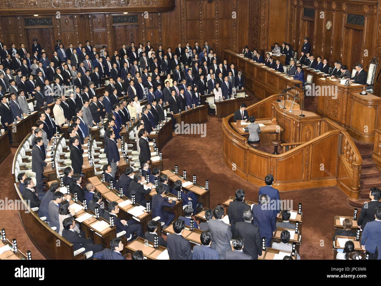 Japan's House of Representatives approves an extra budget of 4.11