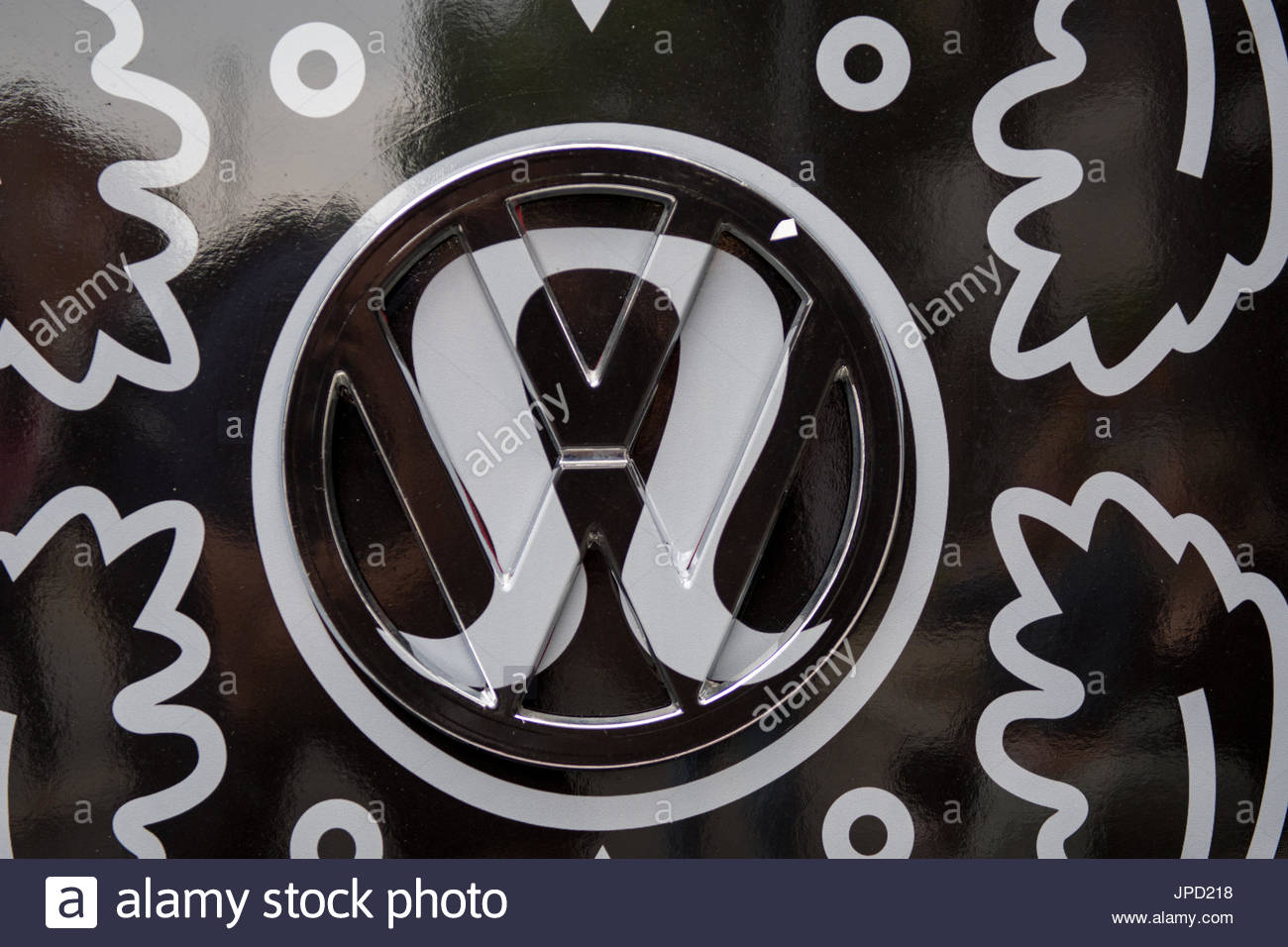 Lululemon Logo Or Brand Symbol Over Metallic Surface Of An Old Vw