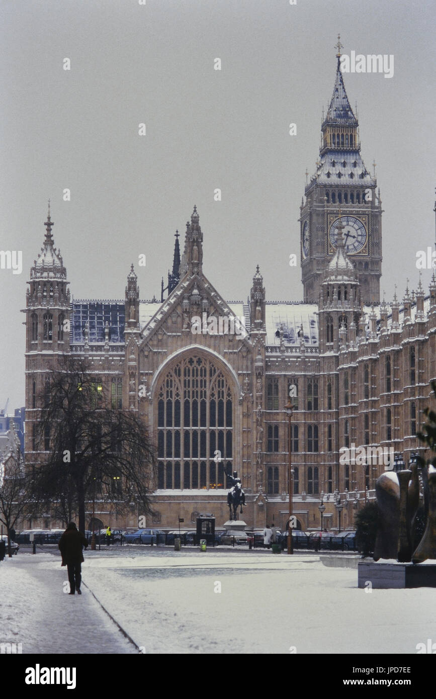 Palace of Westminster in the snow, London, England, UK Stock Photo