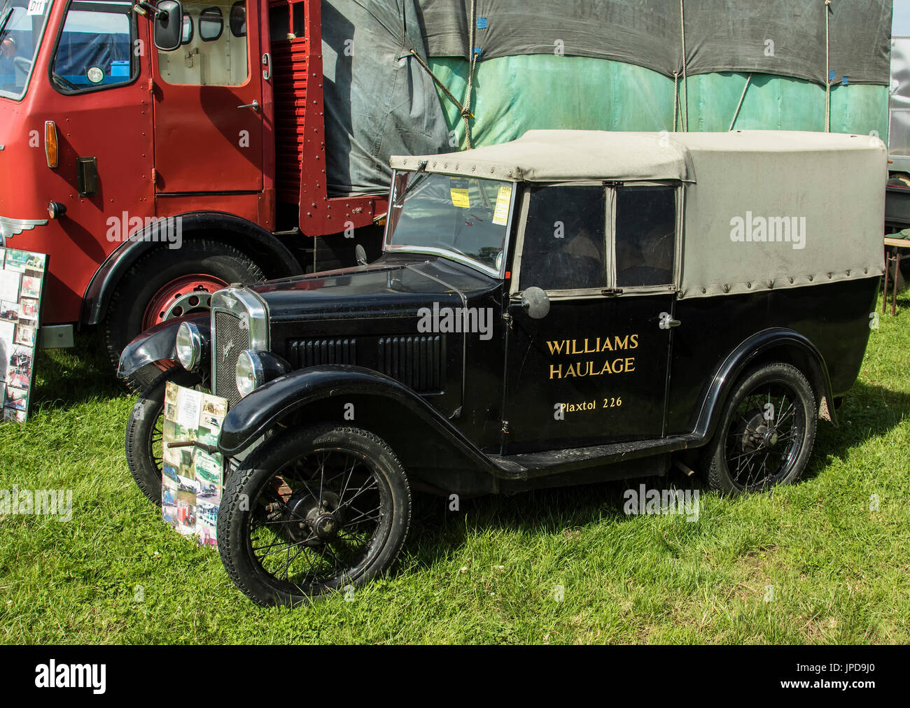 Vintage van at Ringmer Steam and Country Show Stock Photo