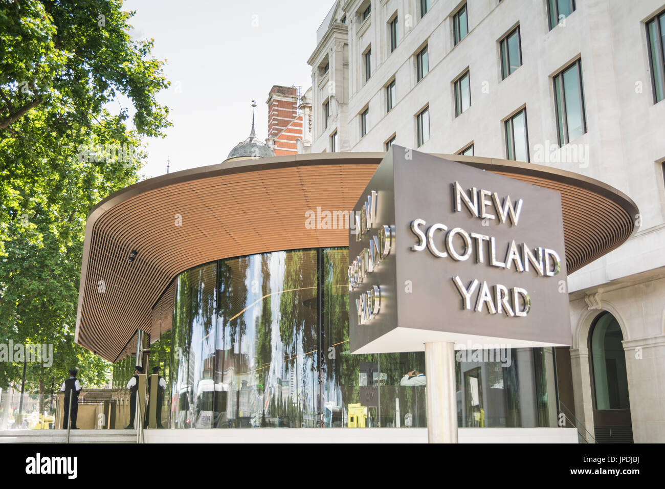 Revolving sign outside New Scotland Yard on Victoria Embankment, London, UK Stock Photo