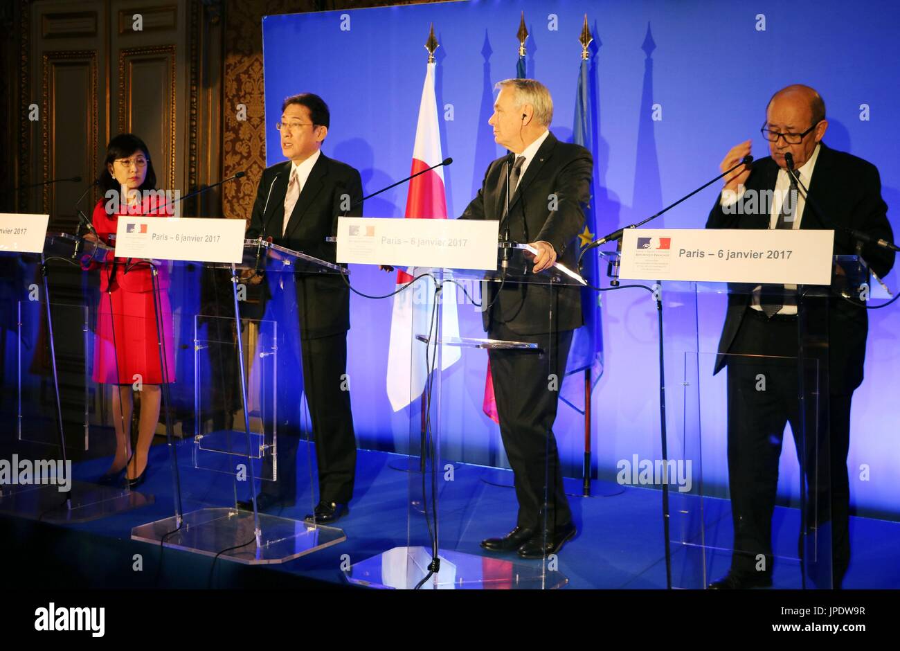 (From L) Japanese Defense Minister Tomomi Inada, Japanese Foreign ...