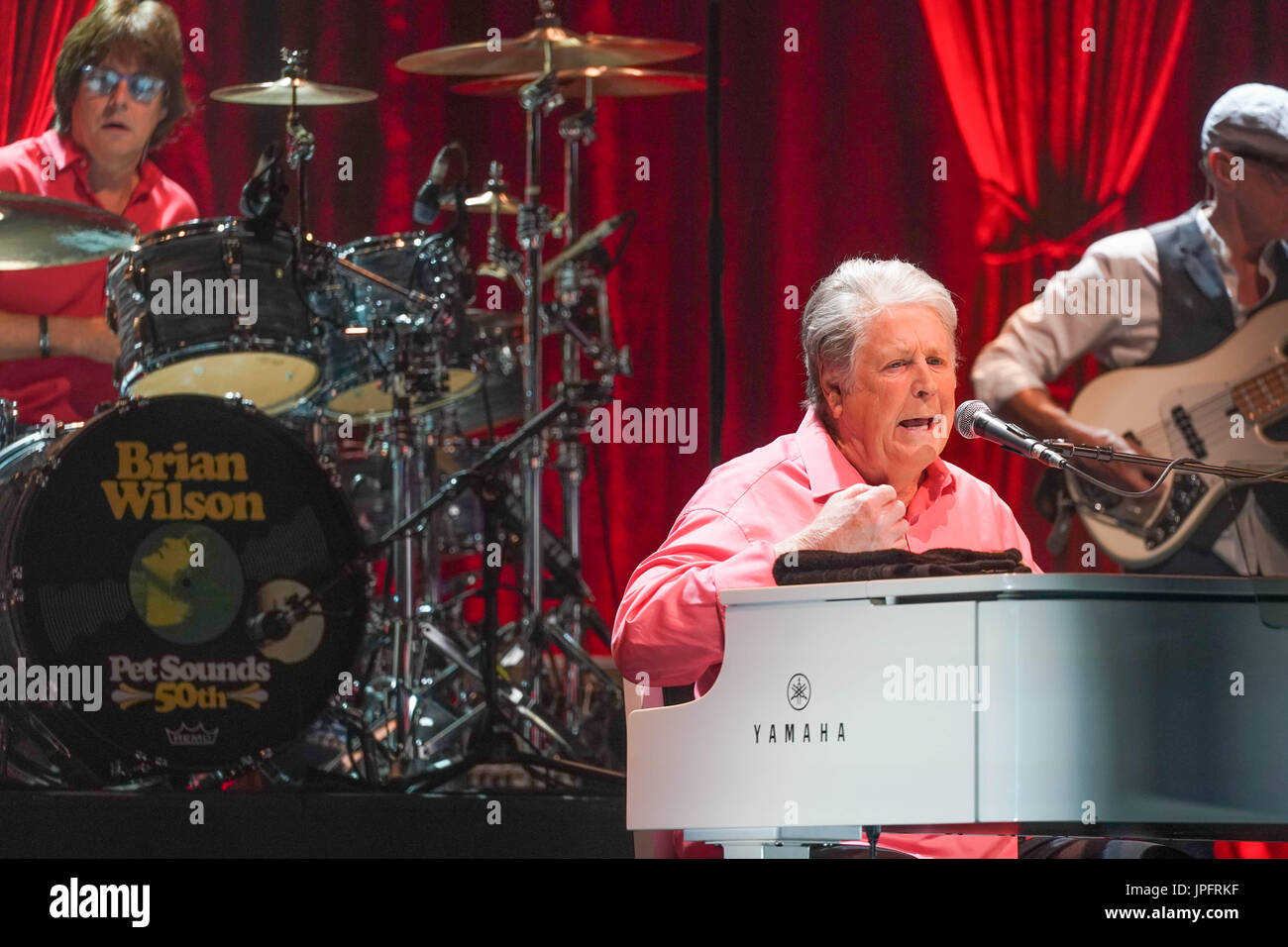 Brian Wilson performing live on stage at Hammersmith Eventim in London as part of the celebration of the 50th anniversary of the Beach Boys' album Pet Sounds. Photo date: Tuesday, August 1, 2017. Photo credit should read: Roger Garfield/Alamy Stock Photo