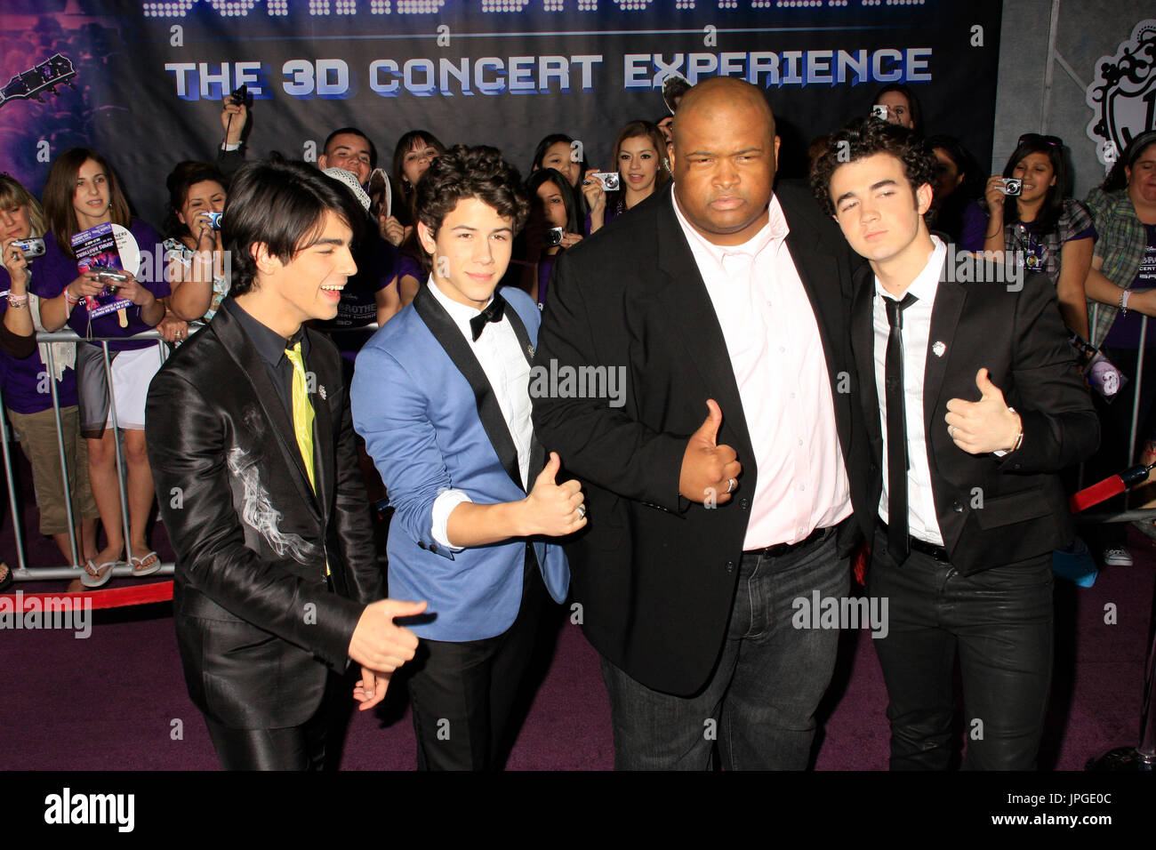Jonas Brothers and Big Rob at the World Premiere of JONAS BROTHERS: THE ...