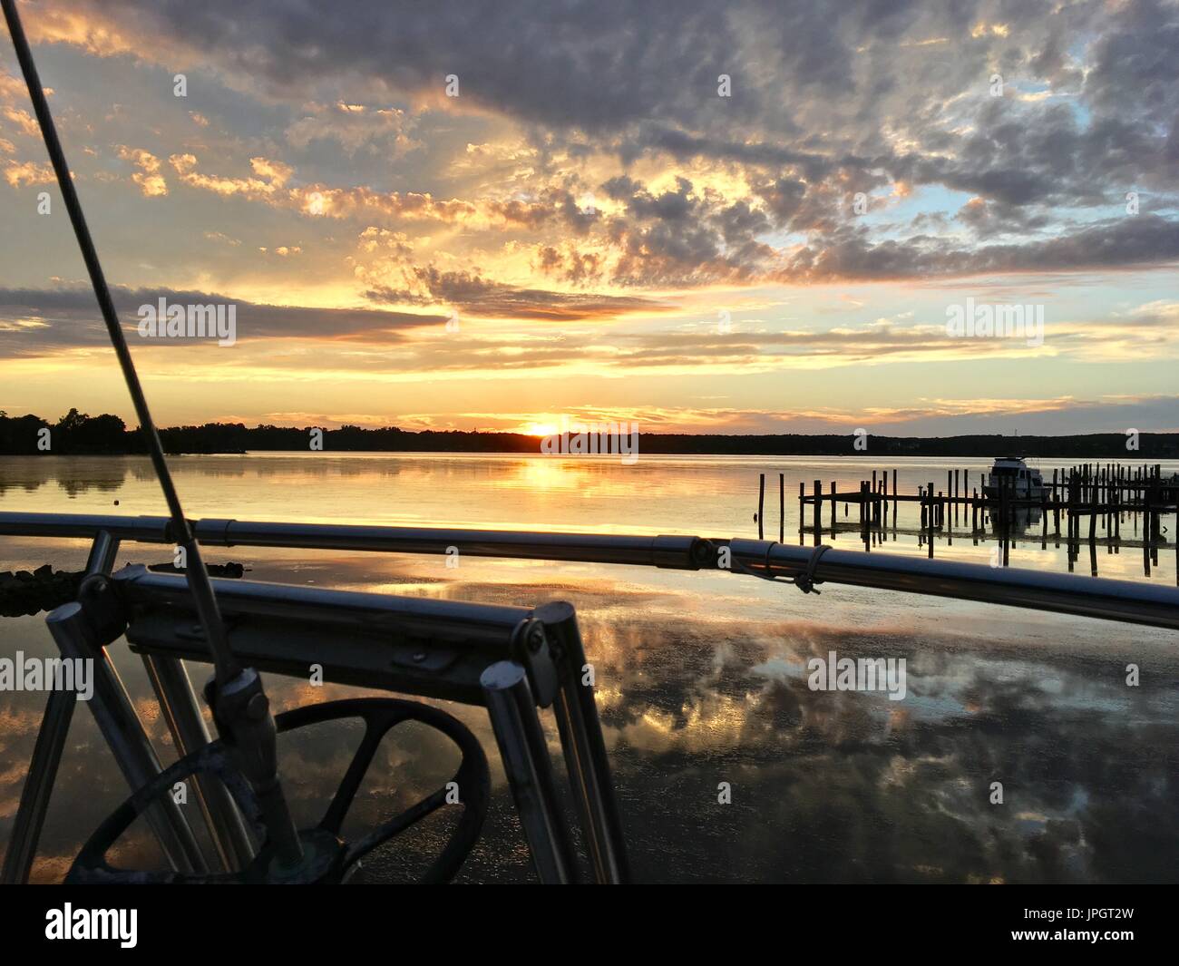 Chesapeake bay marina hires stock photography and images Alamy