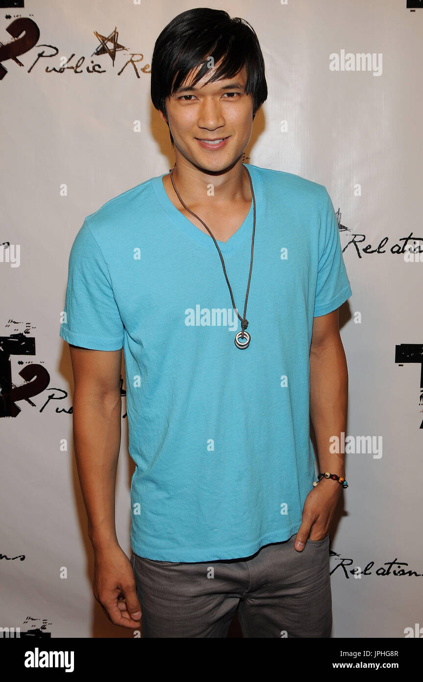 Harry Shum Jr. played a teenager in "Glee" actors playing teenagers