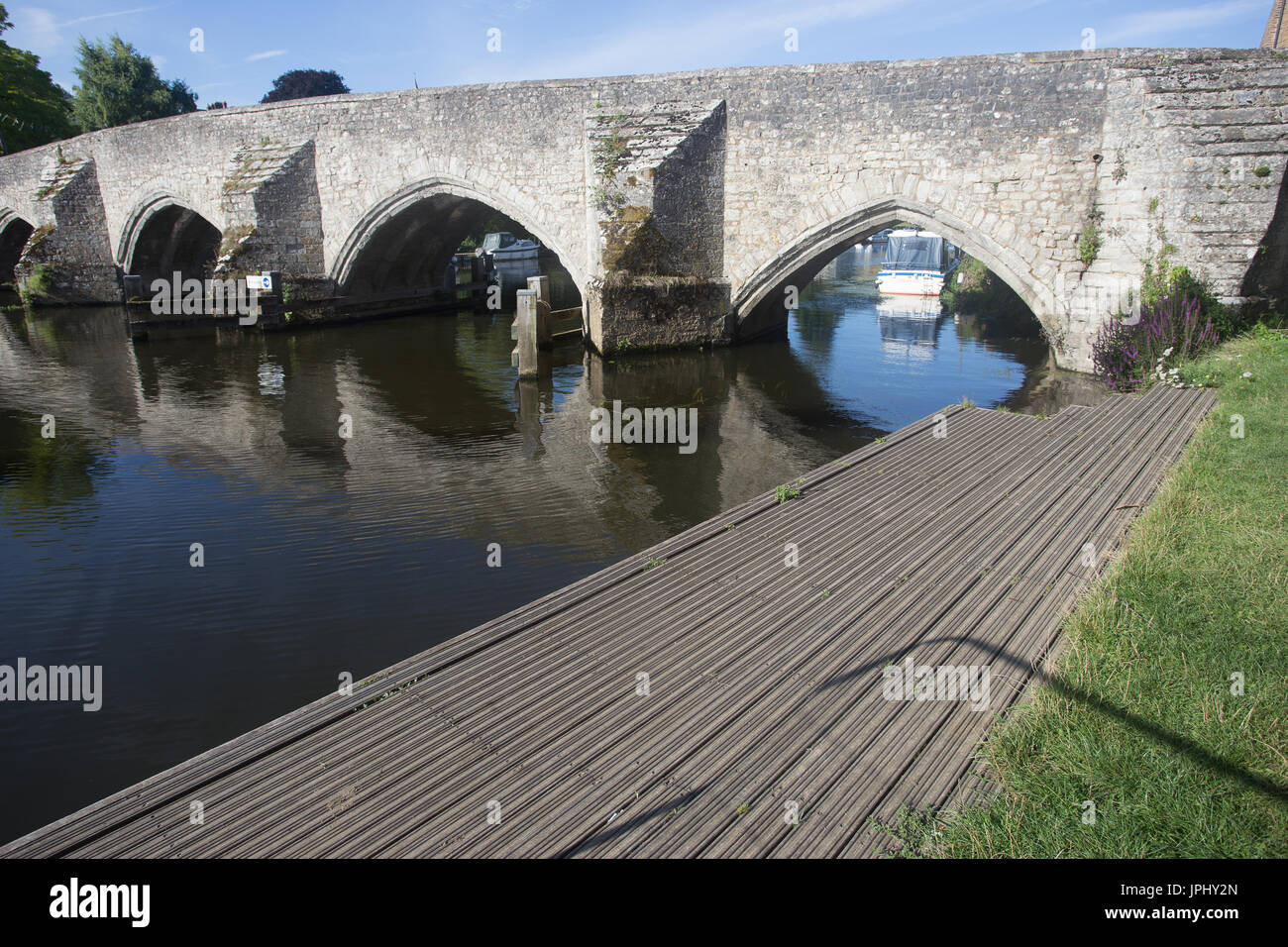 rIVER mEDWAY eAST fARLEIGH kENT Stock Photo Alamy