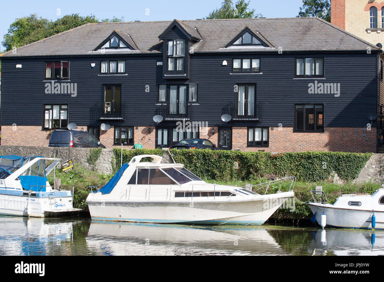 rIVER mEDWAY eAST fARLEIGH kENT Stock Photo Alamy