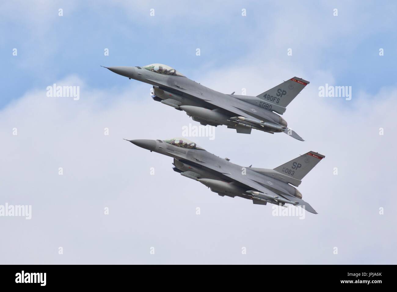 American f 16 fighting falcons hi-res stock photography and images - Alamy