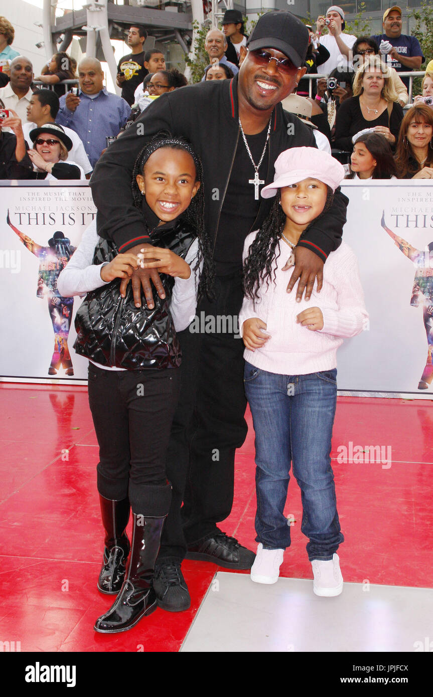 Martin Lawrence & Kids arriving at the Los Angeles Premiere of Michael  Jackson's "This Is It" held at the NOKIA Theatre in Los Angeles, CA. The  event took place on Tuesday, October