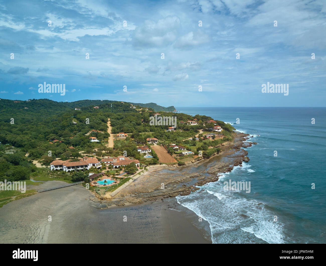 Tropical islands resort hi-res stock photography and images - Alamy