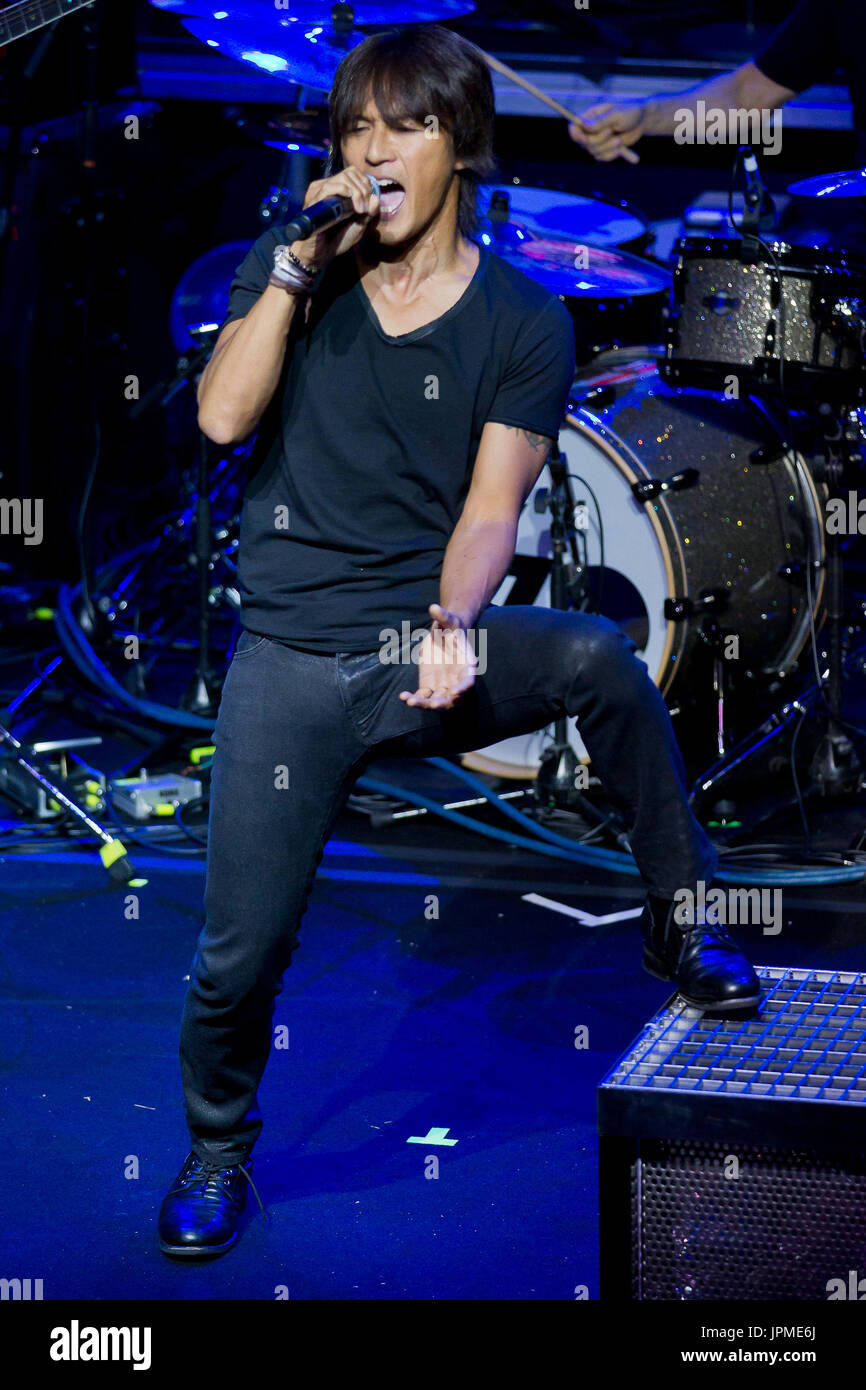 Koshi Inaba performing at the Linkin Park Concert at The Mayan on