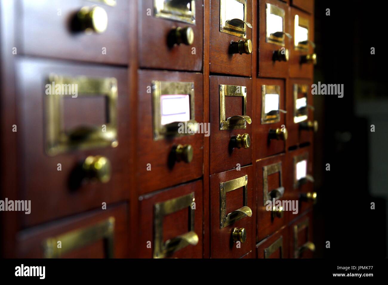 Library card catalog books hires stock photography and images Alamy
