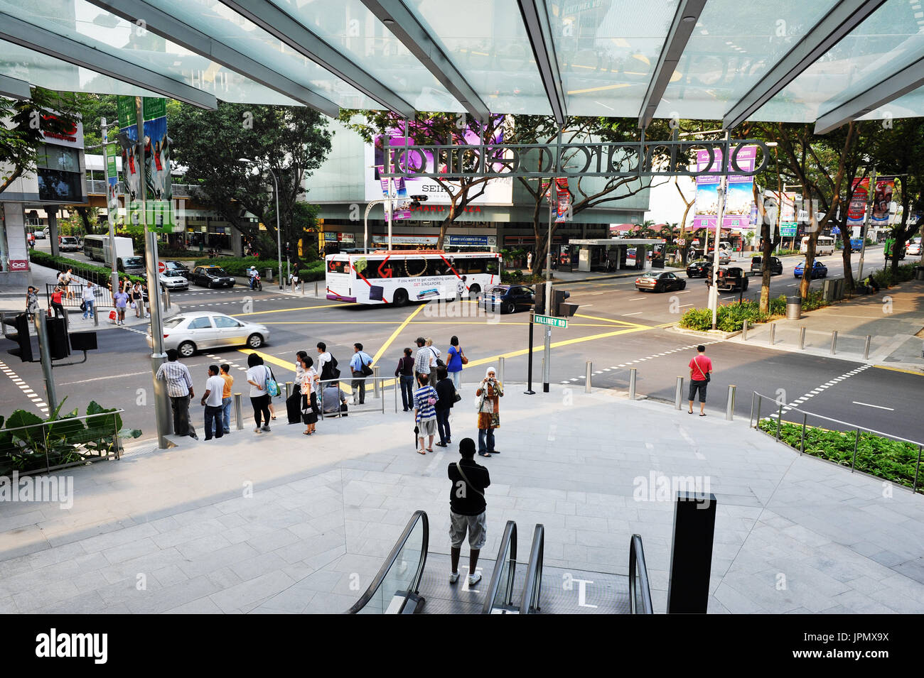 Singapore shopping mail hi-res stock photography and images - Alamy
