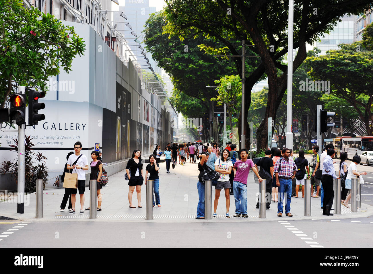 Singapore shopping mail hi-res stock photography and images - Alamy