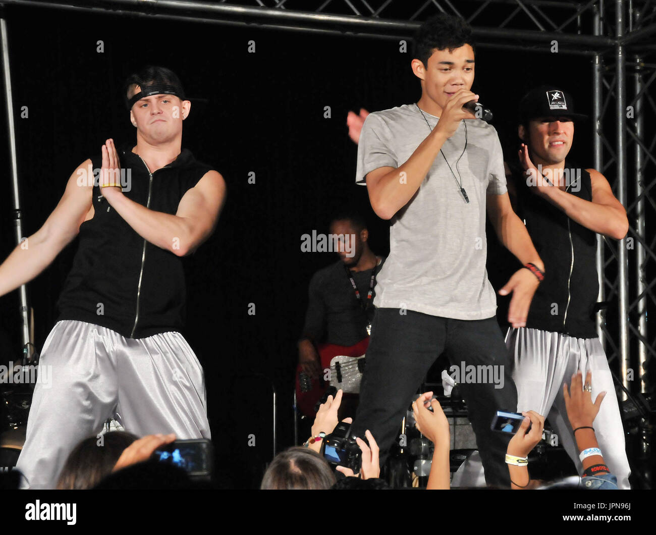 Roshon Fegan performing at his Ep Release Party Music Debut & Birthday