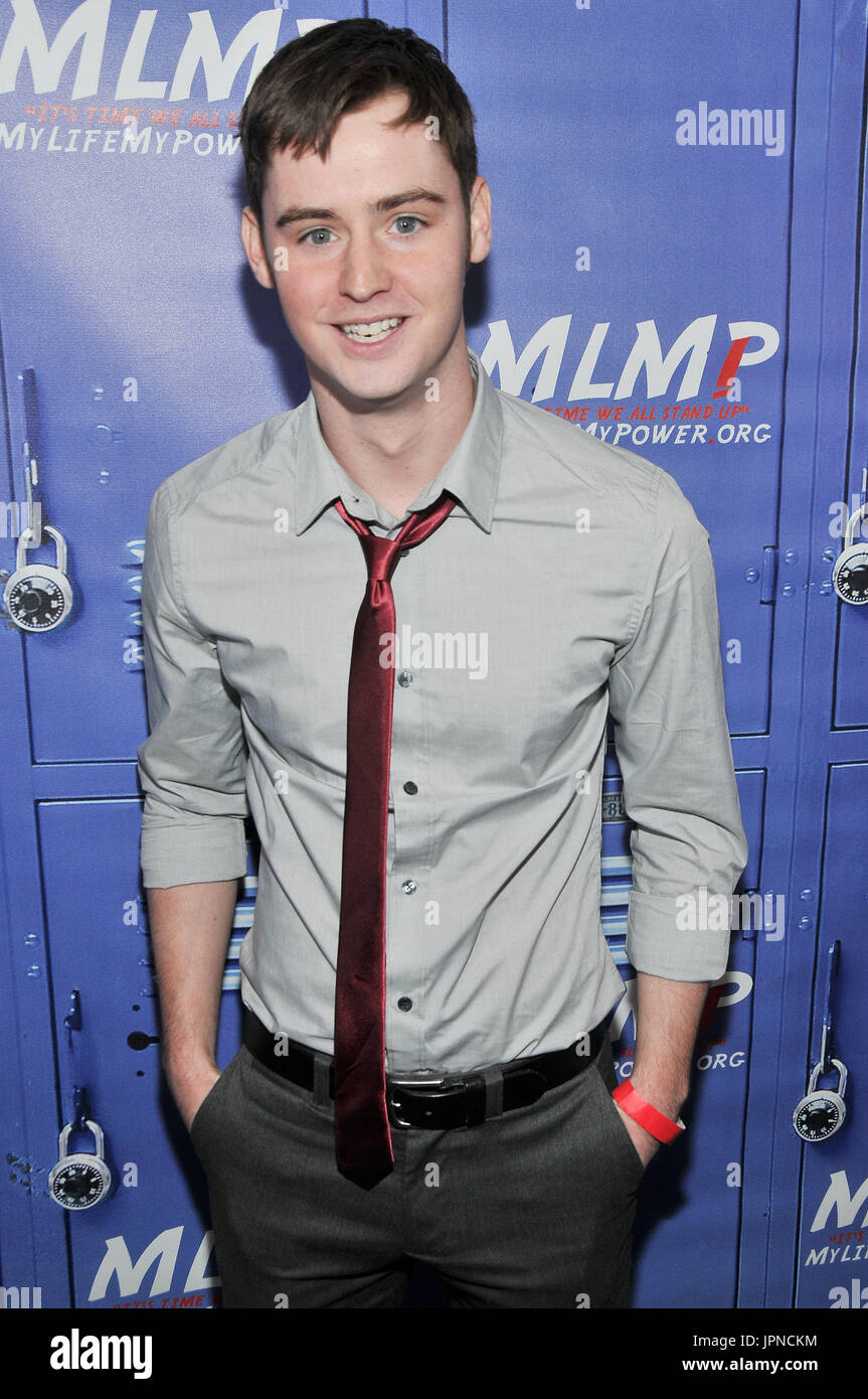 Dan Benson's Instagram, Twitter & Facebook on IDCrawl