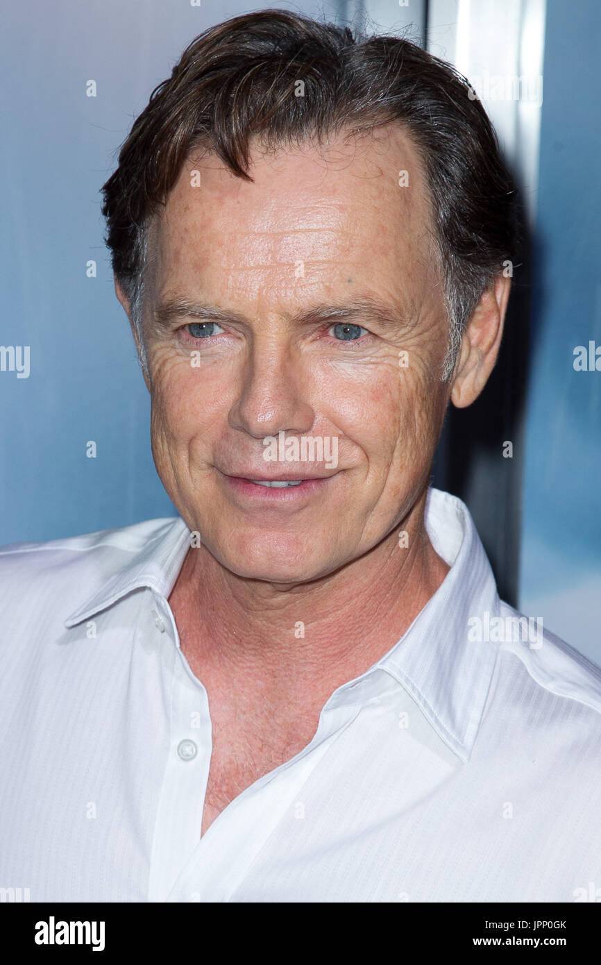Bruce Greenwood arrives to the Premiere of Paramount Pictures’ ‘Flight