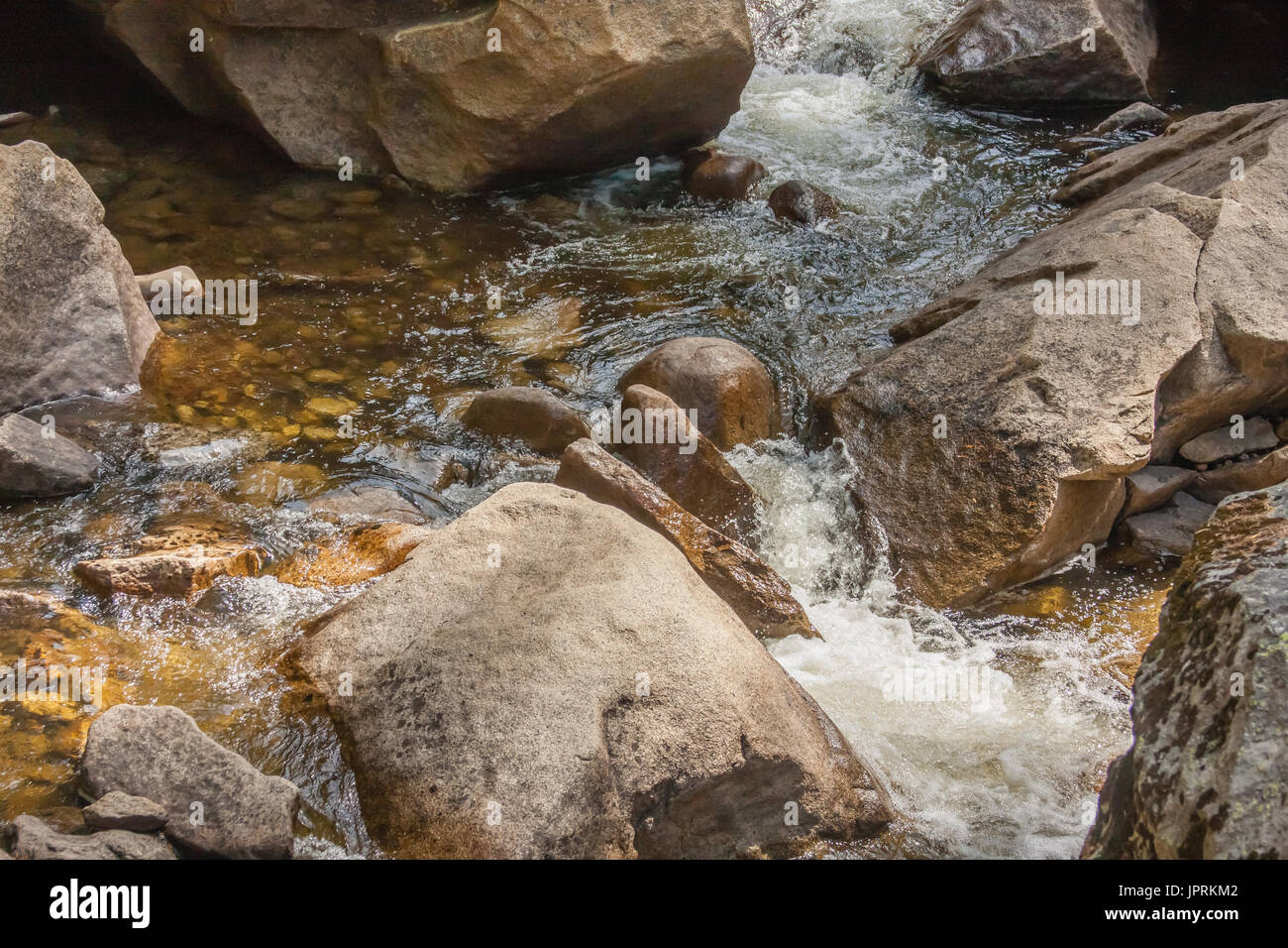 Pebbles at the bottom of a river hi-res stock photography and images ...